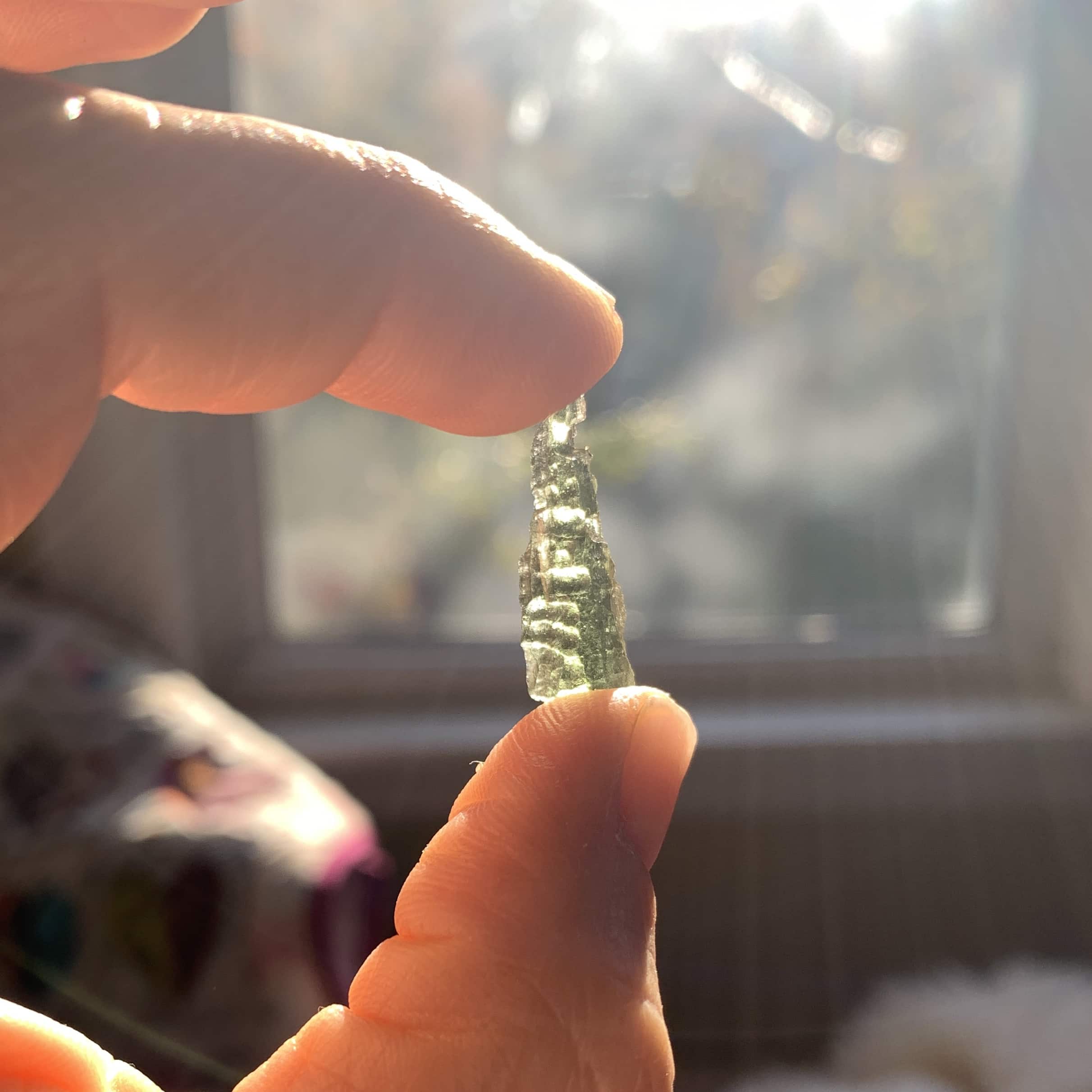 Moldavite (rough) Chlum (1.1g) healing crystal