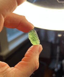 Moldavite (rough) - neon capsule (2.68gr) - healing crystal
